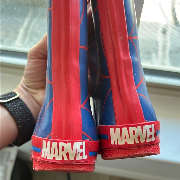Marvel Spider-Man Kids Rain Boots - Blue and Red - Picture 9 of 10